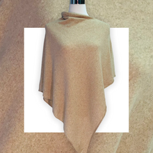 Carica l&#39;immagine nel visualizzatore di Gallery, Poncho Cashmere lana
